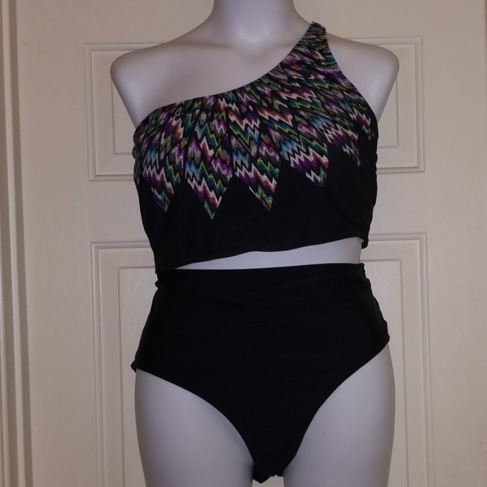 Brand new monokini
